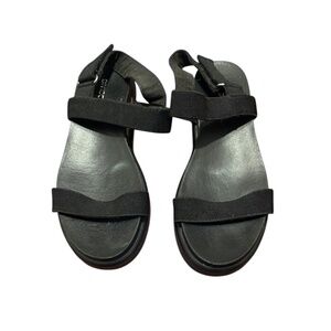 H&M Divided Platform Sandals in Black Size 38/7